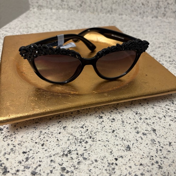 Perverse by Thomas James- new sunglasses Dahlia Eros